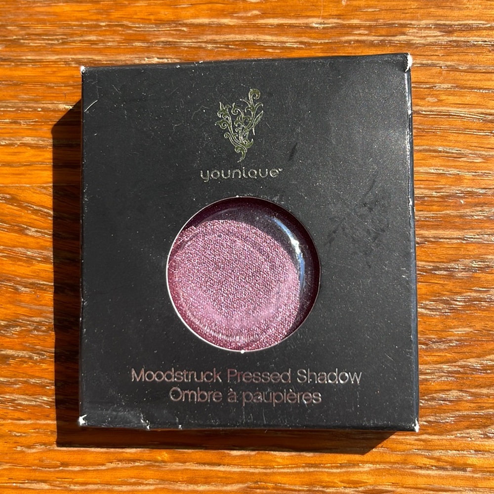 Younique Eyeshadow